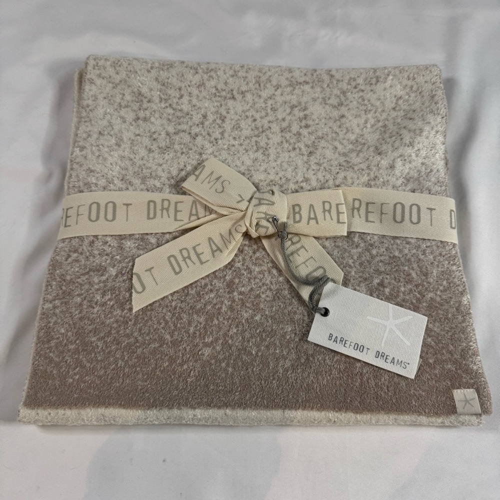 NWT Barefoot Dreams CozyChic Lite Confetti Scarf Cream Taupe Luxury Giftable